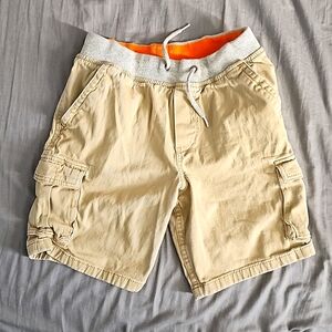 Preowned Wonder Nation Tan Cargo Shorts – Size L (10-12)